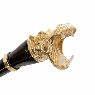 brass hippopotamus handle wooden shaft long handle handmade Italian luxury shoehorn handle detail