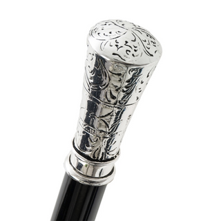 silver-plated classic long handle handmade Italian luxury shoehorn close-up