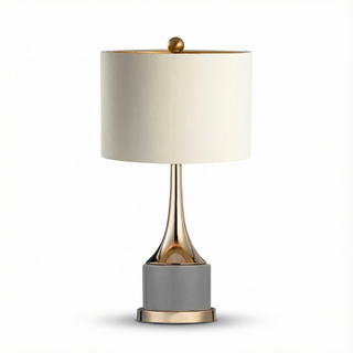 Lampe de Chevet – Lampe de Table Minimaliste en Fer Électroplaqué Or & Éclairage Chaleureux