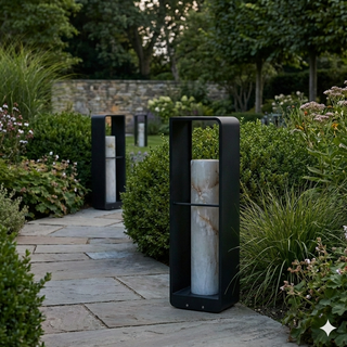 Outdoor Solar Lamp – Aluminium Freestanding Solar Light with Adjustable Brightness