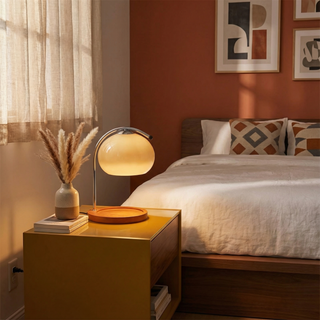 Retro Glass Table Lamp – Vintage Globe Lamp with Warm Ambient Light