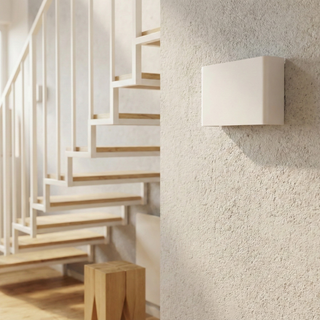 Applique murale blanche moderne – Lampe murale en acier | Une touche lumineuse chic pour le salon