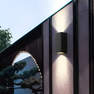 IP65 Waterproof Exterior Lamp – IP65-Rated Outdoor Wall Light Design