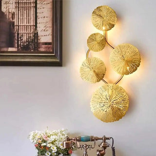 Large gold petal wall light G4 – size M 27×50cm aluminum