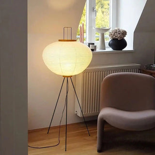 CHLOE tripod floor lamp – spherical paper shade detail
