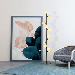 BALL golden aluminum floor lamp – base and stem detail