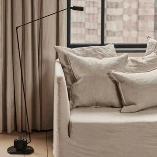 CALSE articulated floor lamp – arm fully extended