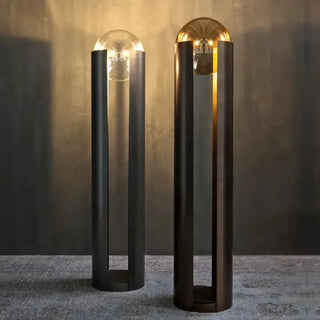 GOUTYS black metal lamp – multiple floor lamps in room setting