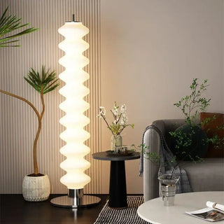 HORILE white wavy lamp – sculptural form lit