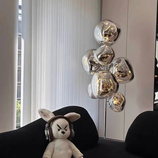 SKILARA chrome floor lamp – metallic globe cluster detail