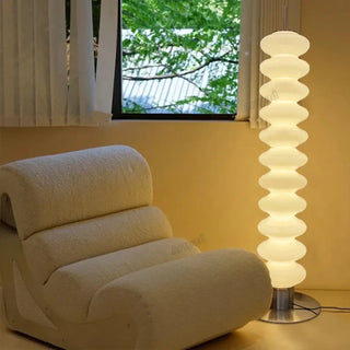 FROUDURE elegant floor lamp – metal base detail