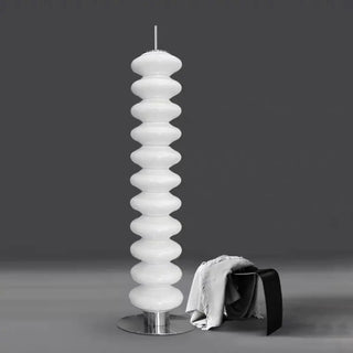 FROUDURE floor lamp – segmented glass shade detail