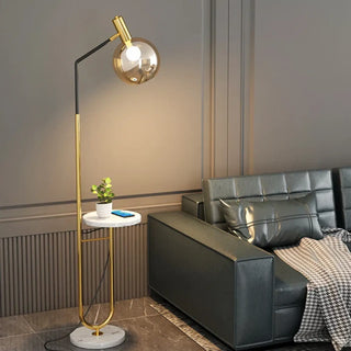 DORET floor lamp – gold accent finish detail