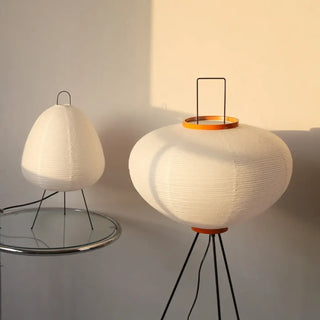 SIRIAH elegant lamp – lantern tripod base view