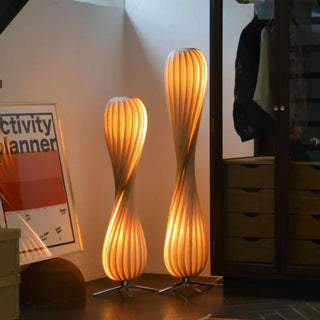JIAR sculptural floor lamp – multiple lamps in chic interior