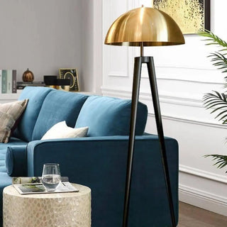 MORENO gold dome floor lamp – in contemporary room