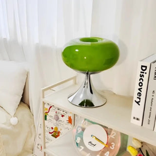 JUPI bedside lamp – Bauhaus circular glass shade detail