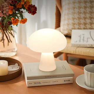 NAVIE LED lamp – vintage retro chic bedroom ambiance