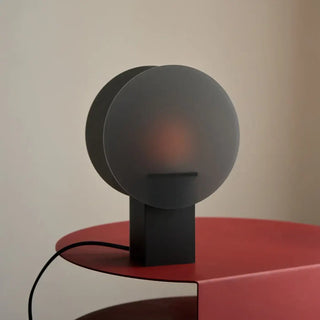LUMINOUS bedside lamp – amber warm light diffusion detail