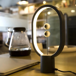 MAGNA magnetic lamp – futuristic magnetic ignition detail