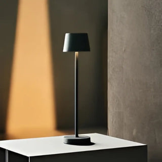 MINIM bedside lamp – natural wood minimalist silhouette detail