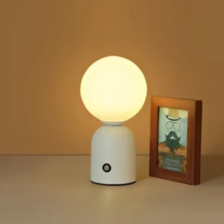 LINA Nordic Retro Globe Bedside Lamp – Scandinavian cozy design front view