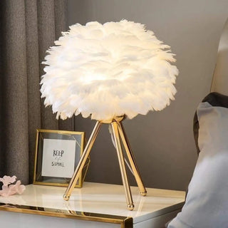 PLUME Feather Bedside Lamp – Airy Romantic Delicate Design