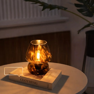 MUSH vintage mushroom lamp – iconic rounded silhouette