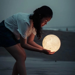 Lámpara lunar 3D – Lámpara con superficie lunar realista | Luz de noche de brillo suave