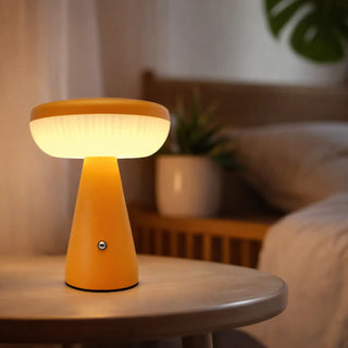 SCHROOM Minimalist Mushroom Bedside Lamp – Soft Cozy Subdued Design