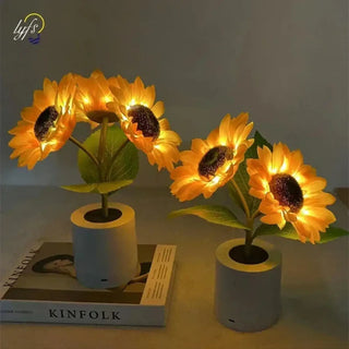 LED floral sunflower lamp, decorative soft warm table lighting
