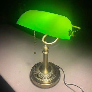 DAWN Retro-Chic Vintage Bedside Lamp - lifestyle vintage bedroom