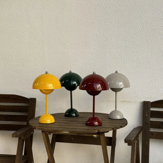 TAMBY Colorful Mushroom Table Lamp – Playful Modern Retro Design