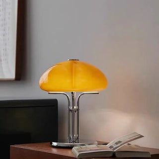 MUSHY vintage lamp – warm orange glow retro bedroom