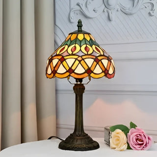 ANTIKA Vintage Antique Bedside Lamp - shade detail view