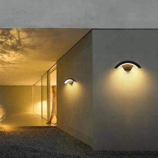 WATERPROOF IP-Rated Exterior LED Lamp – All-Weather Outdoor Light