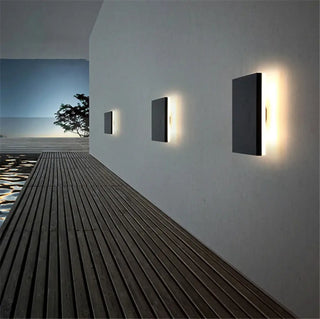 CAR Square Outdoor Wall Light – Modern Geometric Exterior Sconce