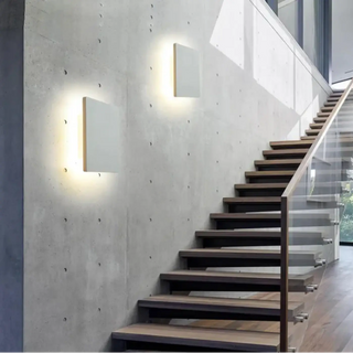CAR Square Outdoor Wall Light – Modern Geometric Exterior Sconce