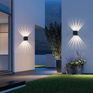 SUN Certified Waterproof Exterior Lamp – IP65 Contemporary Outdoor Wall Light