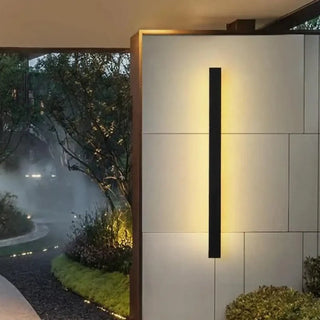 ALLO IP65 Waterproof Outdoor Light – Modern Weather-Resistant Exterior Lamp