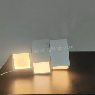 NANJI Minimalist Ceiling Light – Room Setting Black White Contemporary