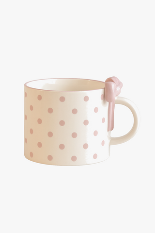 heart-motif ceramic mug