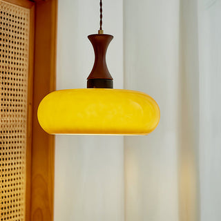 Suspension Dôme Jaune – Luminaire Rétro avec Accents en Bois pour Îlot de Cuisine
