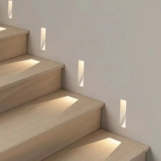 Small white wall sconce G4 – staircase modern light