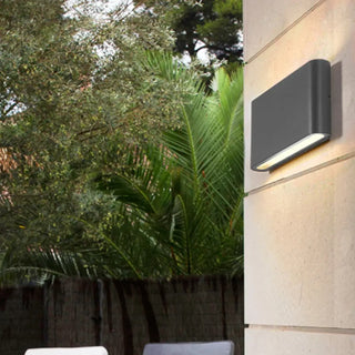 LUMIO Compact LED Exterior Lamp – Small Contemporary Outdoor Wall Light