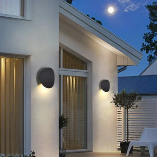 PERO Small Round Outdoor Wall Light – Compact Contemporary Exterior Sconce