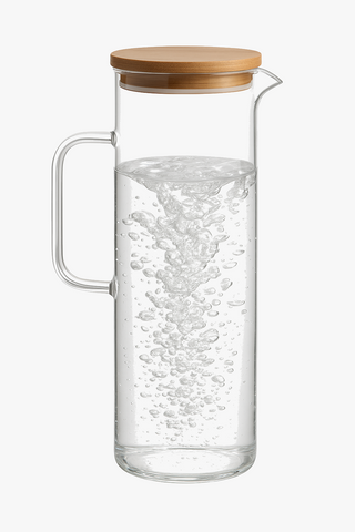 glass pitcher with bamboo lid