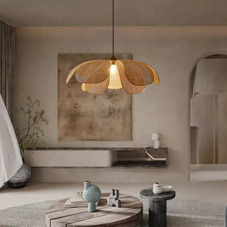 Vintage Rattan Pendant Light – Adjustable Hanging Lamp with Handwoven Petal Shade