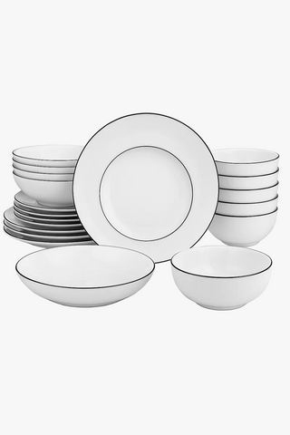 Ceramic dinnerware set