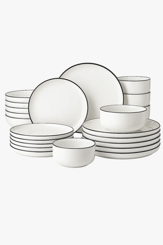 Ceramic dinnerware set